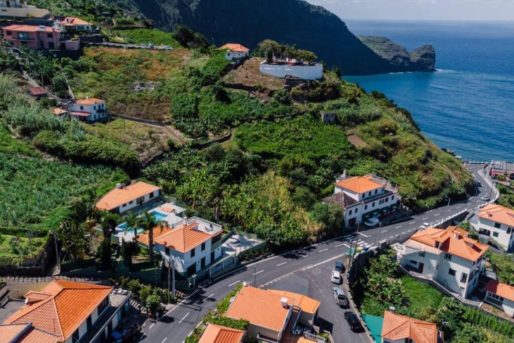 Hikers Haven Villa São Roque do Faial Exteriör bild