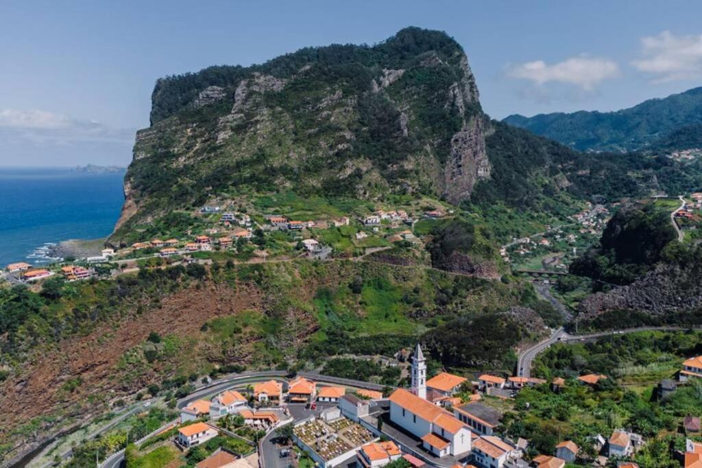 Hikers Haven Villa São Roque do Faial Exteriör bild