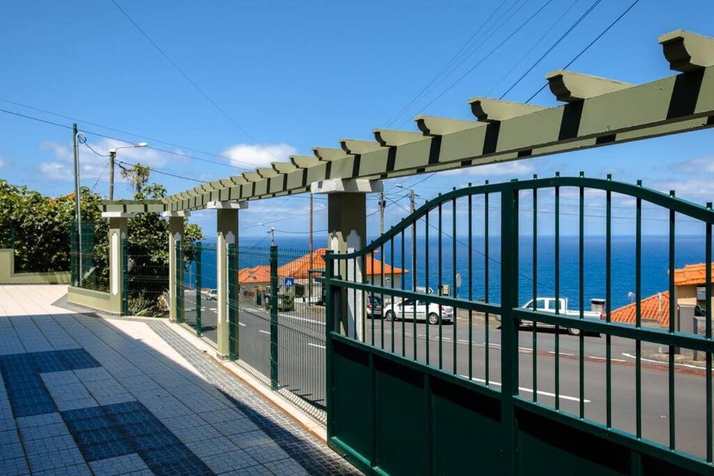 Hikers Haven Villa São Roque do Faial Exteriör bild